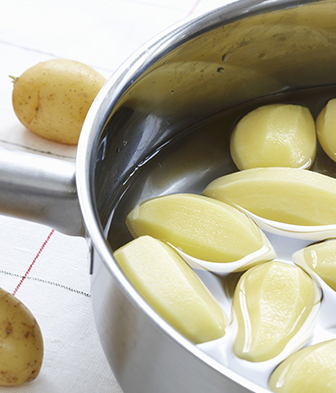 如何正确使用土豆去皮机